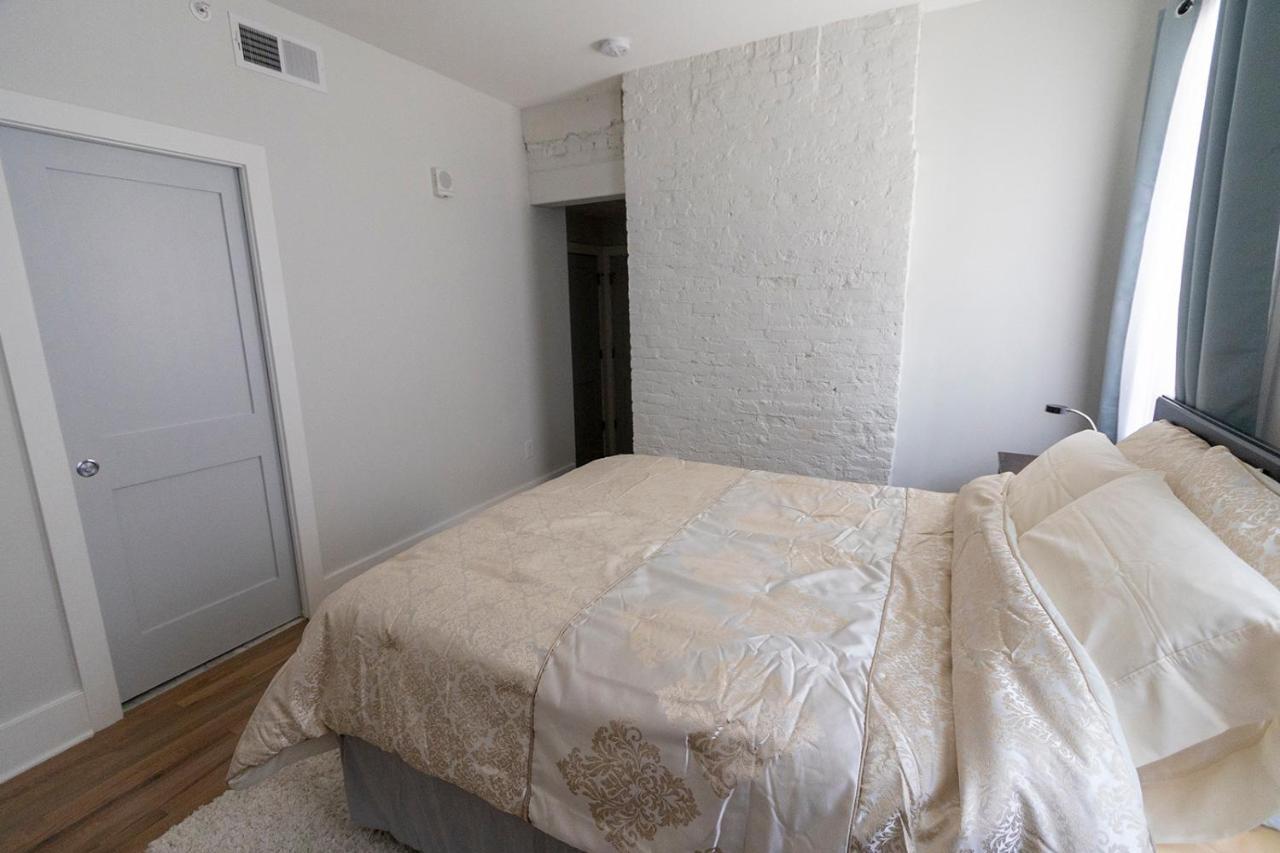 Spacious 2 Bed 2 Bath Downtown Otr Condo Minutes Walk To The Reds Bengals Stadium & More! Синсинати Екстериор снимка