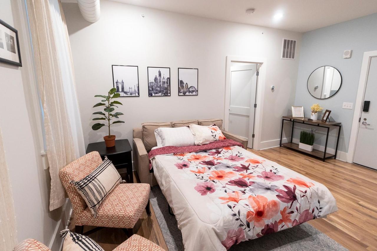 Spacious 2 Bed 2 Bath Downtown Otr Condo Minutes Walk To The Reds Bengals Stadium & More! Синсинати Екстериор снимка